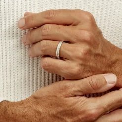 Histoire d'Or Alliance Ketly Ruban Plat Argent Blanc