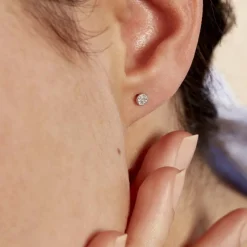 Hot Histoire d'Or Boucles D'oreilles Puces Teani or blanc diamant