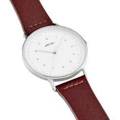 New ARCTIK Montre Nomade Blanc cadran argenté fond blanc bracelet cuir marron