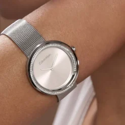 Clearance CALVIN KLEIN Montre Twist Rose cadran argenté fond rose bracelet acier argenté