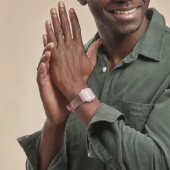 New CASIO COLLECTION Montre Vintage Edgy Rose cadran rose bracelet résine rose