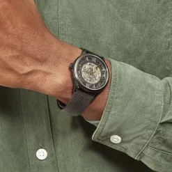 Sale FESTINA Montre Squelette Blanc cadran noir fond noir bracelet acier noir