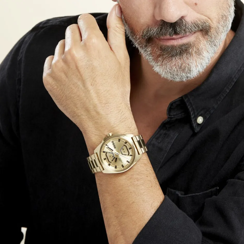 HUGO Montre Expose Doré* Montres Tendances