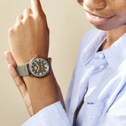 Best ICE WATCH Montre Solar Power Kaki cadran kaki fond kaki bracelet plastique kaki