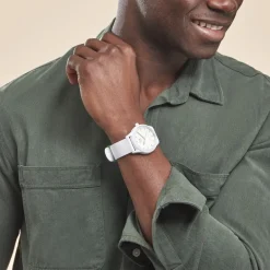 New ICE WATCH Montre Solar Power Blanc cadran blanc fond blanc bracelet silicone blanc