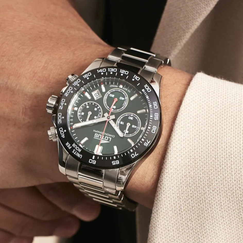 LOTUS Montre Freedom Collection Vert cadran argenté fond vert bracelet acier argenté