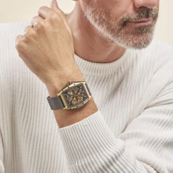 Online MONTIGNAC Montre Tonneau Automatique Noir cadran doré fond noir bracelet acier noir