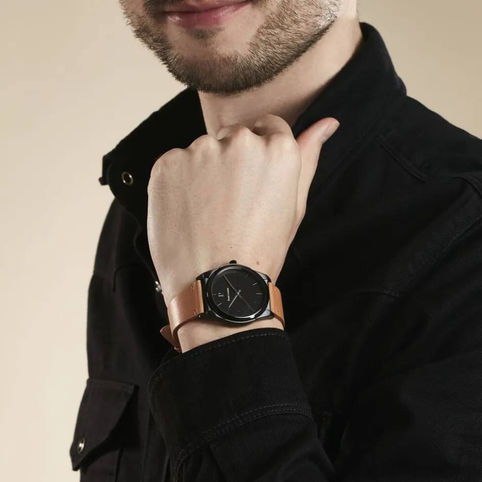 Online PIERRE LANNIER Montre Candide Noir cadran noir fond noir bracelet cuir camel