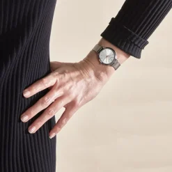 New PIERRE LANNIER Montre Chouquette Argenté cadran argenté fond argenté bracelet acier argenté