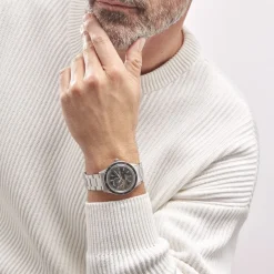 Discount SEIKO Montre Presage Noir cadran argenté fond noir bracelet acier gris