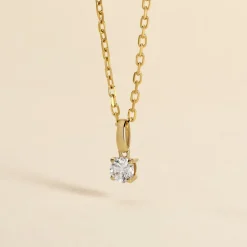 Histoire d'Or Pendentif Aphrodite or jaune diamant